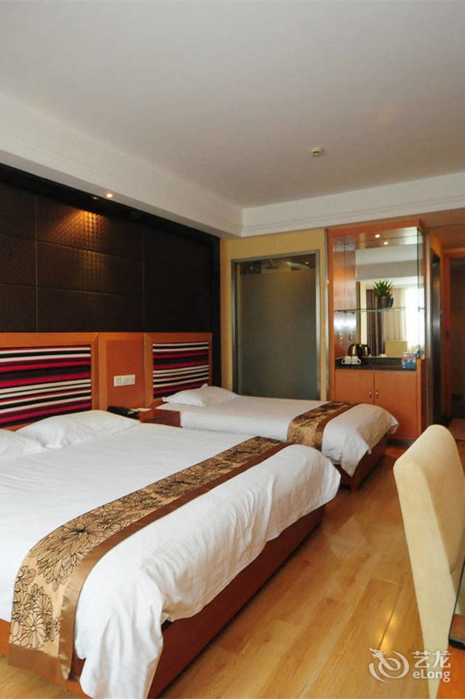 Motel 168 Hefei Changjiang Road Amber Resort Branch Екстер'єр фото