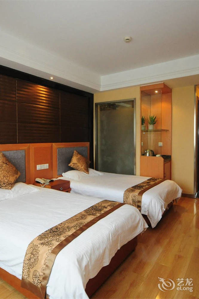 Motel 168 Hefei Changjiang Road Amber Resort Branch Екстер'єр фото